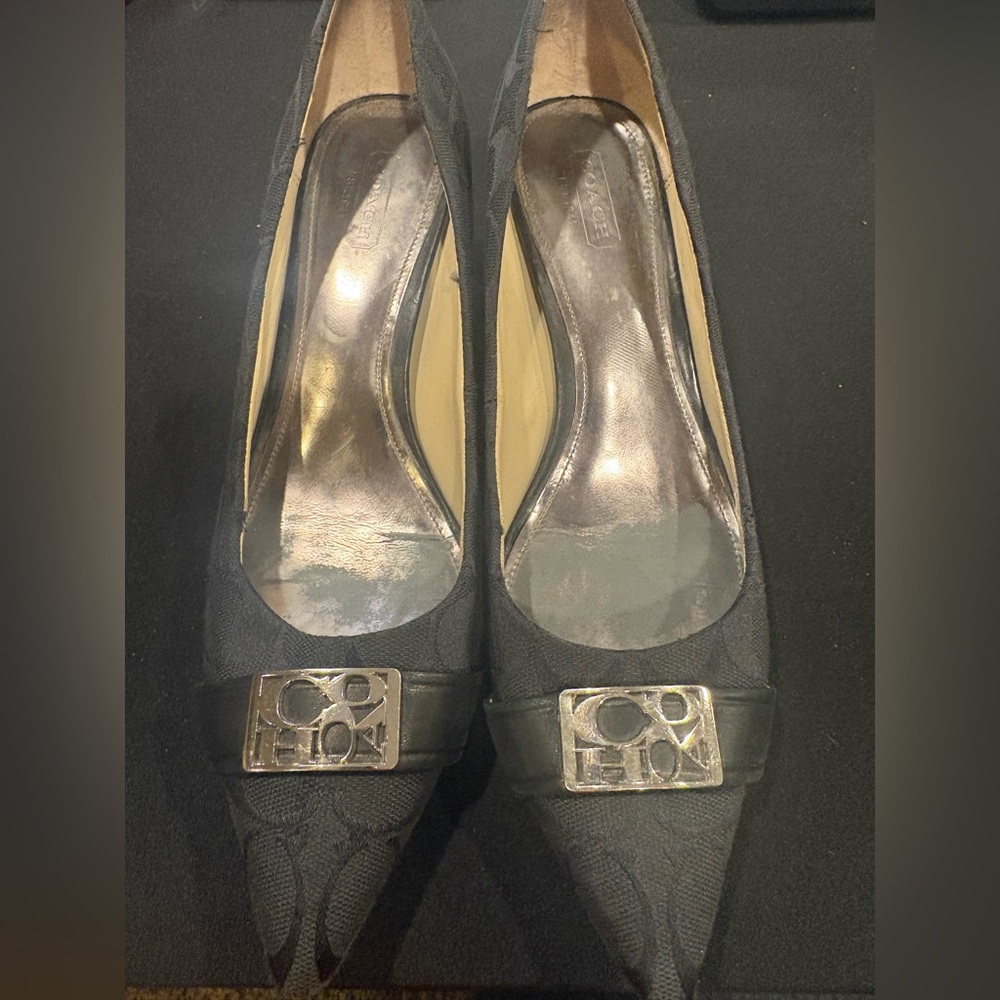 Coach Zuma / Whitney pumps